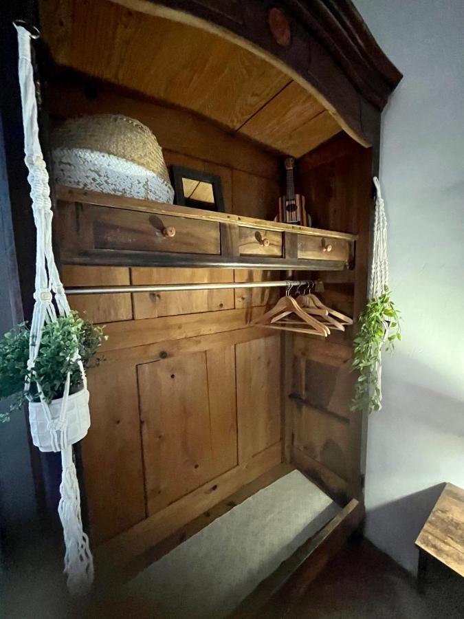 Maison D'Hotes De Charme "La Belle Dame Sans Regrets" Talairan ภายนอก รูปภาพ