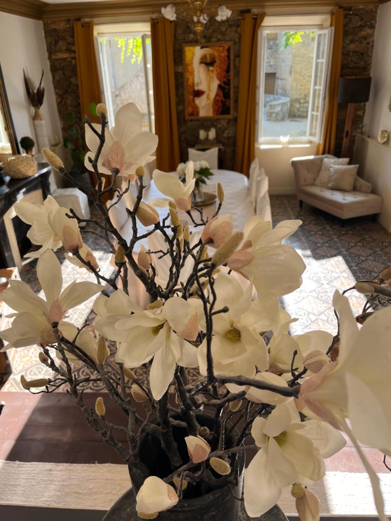 Maison D'Hotes De Charme "La Belle Dame Sans Regrets" Talairan ภายนอก รูปภาพ